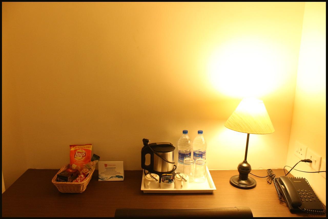 Hotel Yamuna Adur Zewnętrze zdjęcie
